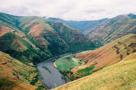 [This is a little straighter section of river in the same deep canyon.]